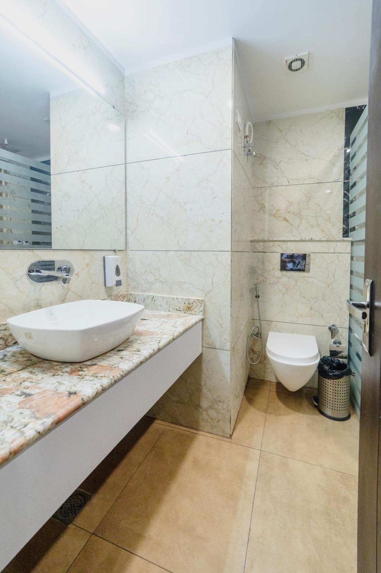 Green Hotel - Behind Parmarth Niketan Rishīkesh Екстериор снимка