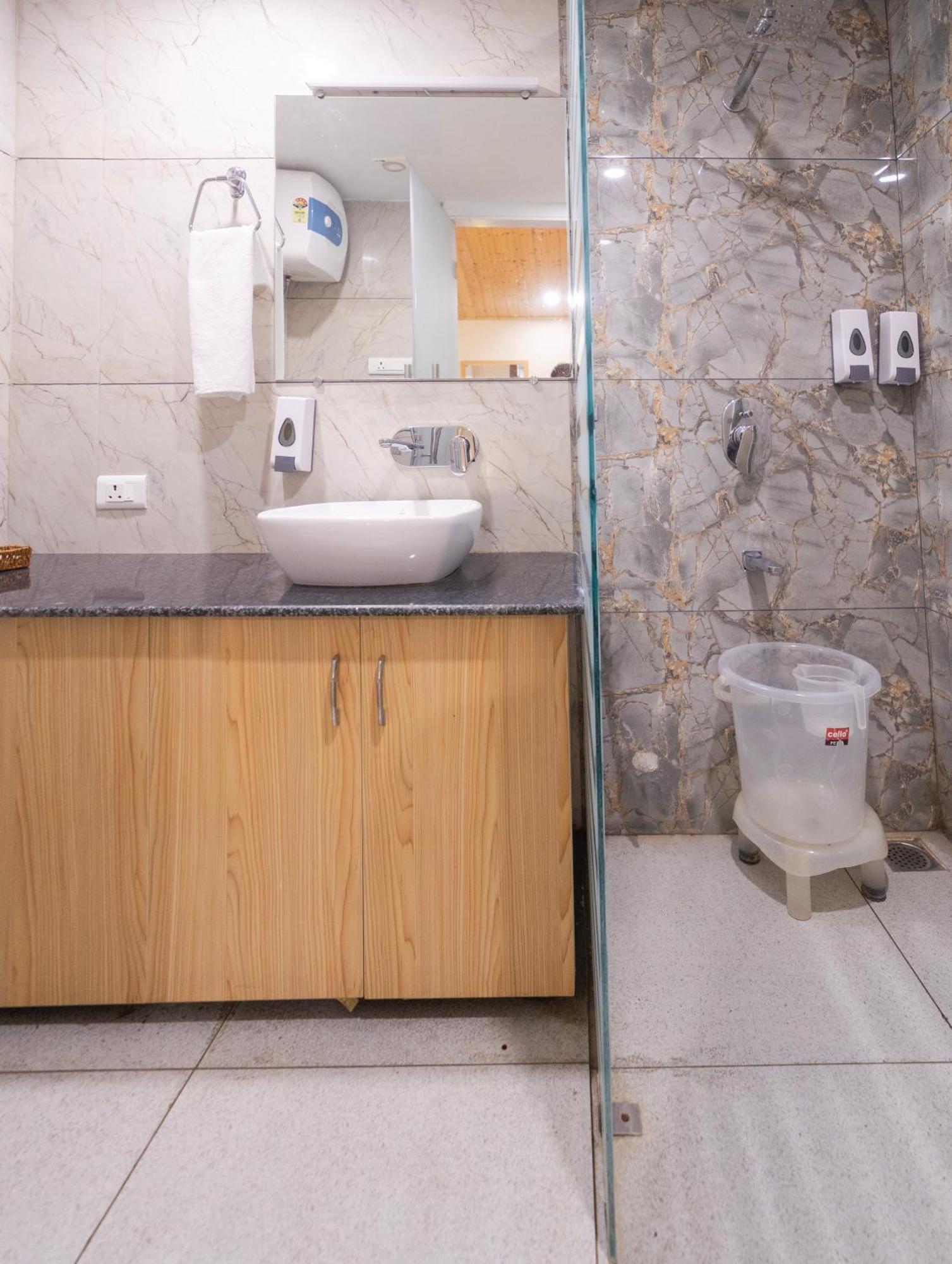 Green Hotel - Behind Parmarth Niketan Rishīkesh Екстериор снимка